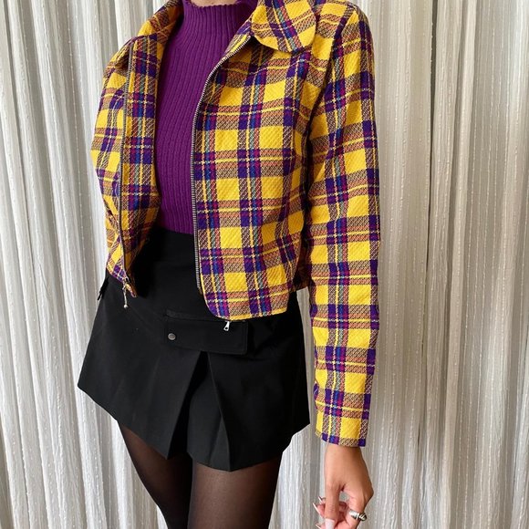 SOLD Vintage Timeless Yellow Long Sleeve Cropp - Picture 3 of 7